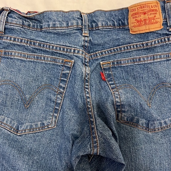 Levi’s Relaxed Boot Cut Jeans - Size 10/11 - Picture 9 of 11